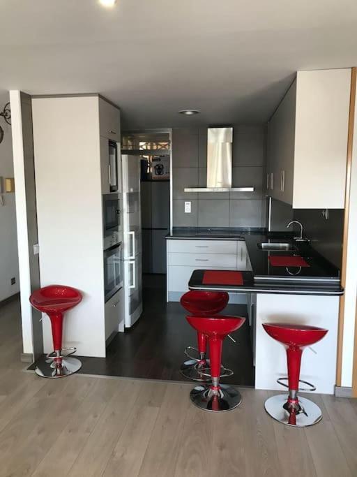 70 Sqm Apartment With Seaview In Arenales Del Sol. Eksteriør bilde